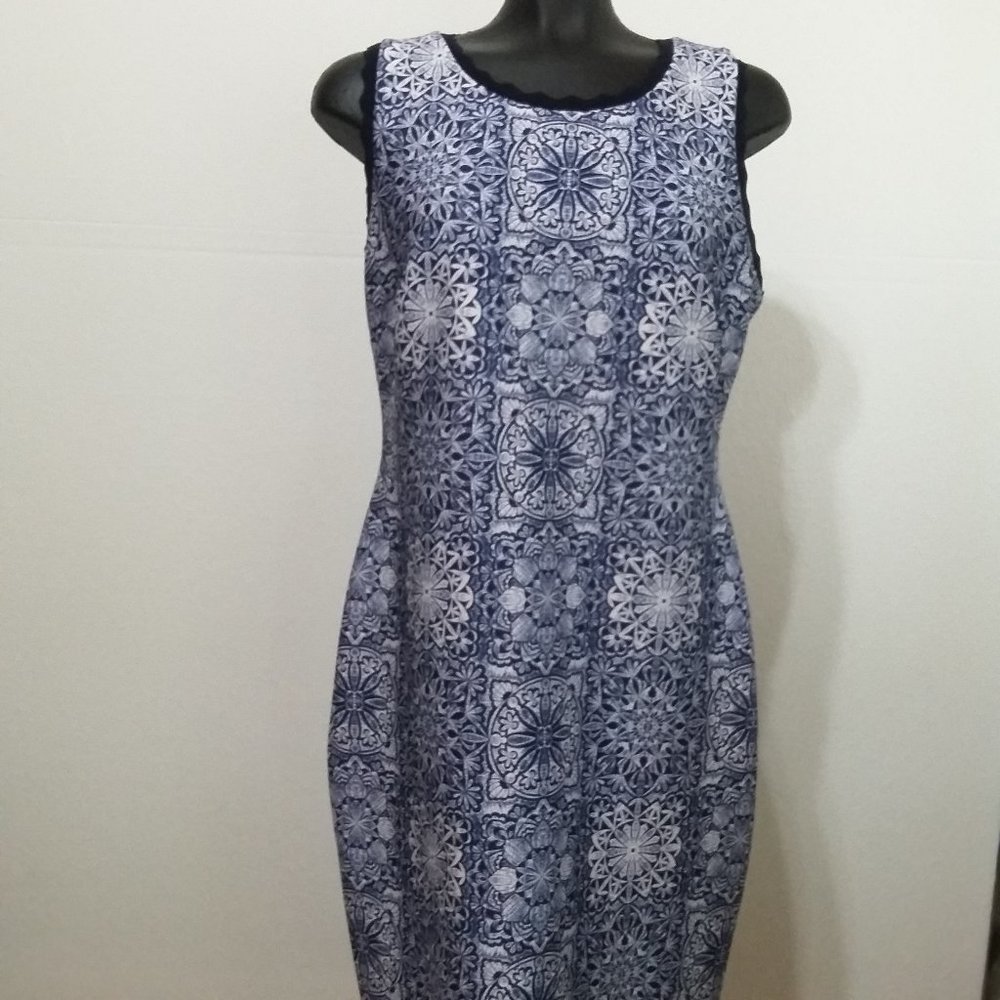 Tommy Hilfiger navy & white patterned dress